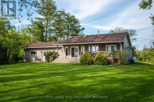 14 Sunset Lane, Greater Napanee, ON - Outdoor