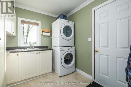 14 Sunset Lane, Greater Napanee, ON - Indoor Photo Showing Laundry Room