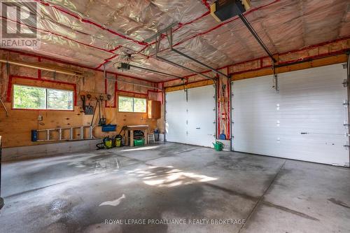 14 Sunset Lane, Greater Napanee, ON - Indoor Photo Showing Garage