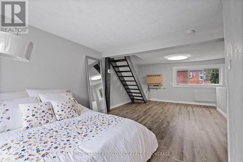 149 Charles Street, Kingston, ON - Indoor Photo Showing Bedroom