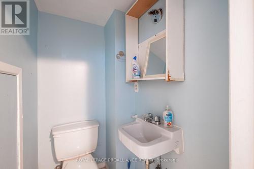 134 - 930 Oakview Avenue, Kingston, ON - Indoor Photo Showing Bathroom