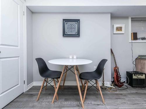 Bsmnt-641 Lansdowne Ave, Toronto, ON - Indoor Photo Showing Dining Room