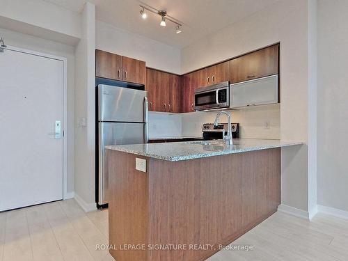 2902-150 East Liberty St, Toronto, ON - Indoor Photo Showing Kitchen