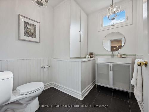 23 Geoffrey St, Toronto, ON - Indoor Photo Showing Bathroom