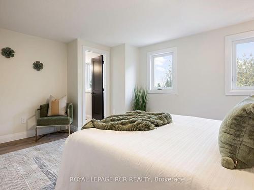 195 Sheffield St, Southgate, ON - Indoor Photo Showing Bedroom