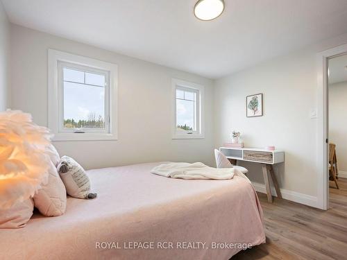 195 Sheffield St, Southgate, ON - Indoor Photo Showing Bedroom