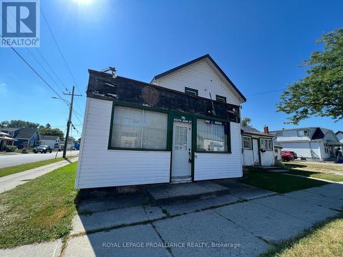 76 John Street S, Belleville, ON - Outdoor