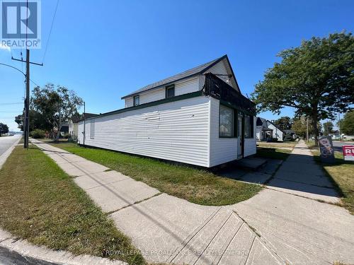 76 John Street S, Belleville, ON - Outdoor