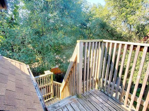 4-116 Fairholt Rd S, Hamilton, ON - Outdoor With Deck Patio Veranda