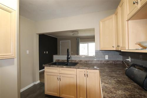 523 Larose Avenue, The Pas, MB - Indoor Photo Showing Kitchen