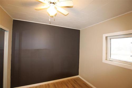 523 Larose Avenue, The Pas, MB - Indoor Photo Showing Other Room