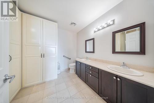 Ph 412 - 4620 Highway 7, Vaughan, ON - Indoor Photo Showing Bathroom