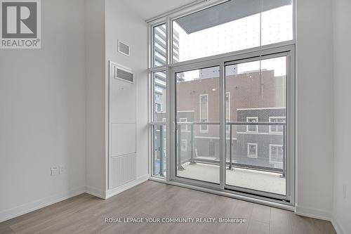 206 - 38 Honeycrisp Crescent, Vaughan, ON - Indoor Photo Showing Other Room