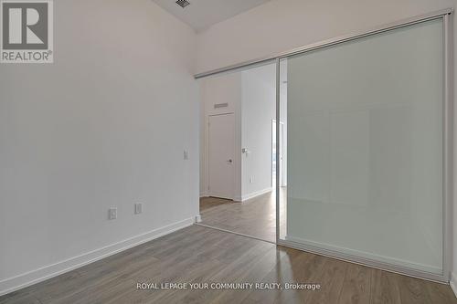 206 - 38 Honeycrisp Crescent, Vaughan, ON - Indoor Photo Showing Other Room