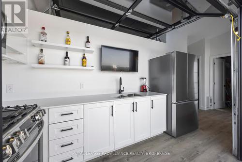 181 Morgan Drive, South Frontenac (Frontenac South), ON - Indoor Photo Showing Kitchen With Double Sink