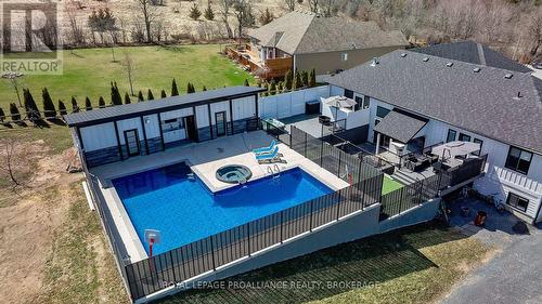 181 Morgan Drive, South Frontenac (Frontenac South), ON - Outdoor With In Ground Pool