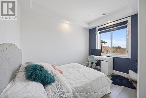 181 Morgan Drive, South Frontenac (Frontenac South), ON - Indoor Photo Showing Bedroom