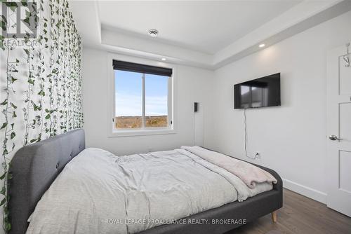 181 Morgan Drive, South Frontenac (Frontenac South), ON - Indoor Photo Showing Bedroom