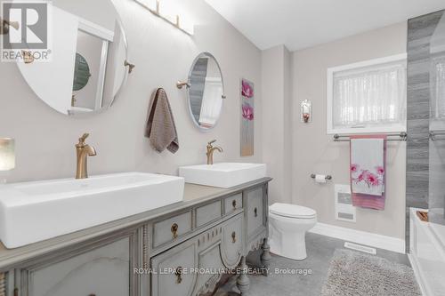 17206 Highway 41, Addington Highlands, ON - Indoor Photo Showing Bathroom