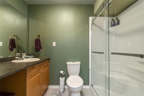 410 97B Highway, Salmon Arm, BC - Indoor Photo Showing Bathroom