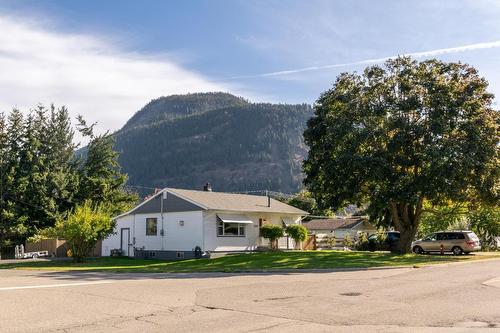 339 Pine Street, Chase, BC - Outdoor