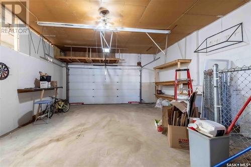 1314 Henleaze Avenue, Moose Jaw, SK - Indoor Photo Showing Garage