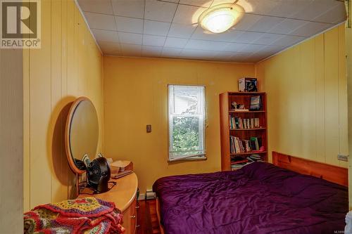 210 Victoria Rd, Nanaimo, BC - Indoor Photo Showing Bedroom