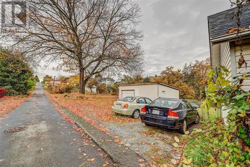 Ample parking off Sophia Lane - 210 Victoria Rd, Nanaimo, BC - Outdoor