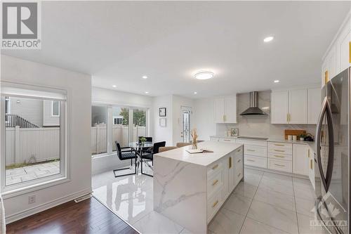 580 Sunlit Circle, Ottawa, ON - Indoor Photo Showing Kitchen