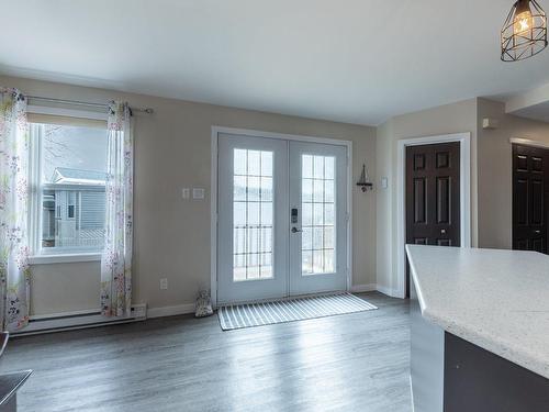 Hall - 12 Av. Bruno, Saint-Cyprien-De-Napierville, QC - Indoor