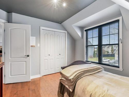 Chambre Ã Â coucher - 2737 Av. Du Bocage, Mascouche, QC - Indoor Photo Showing Bedroom