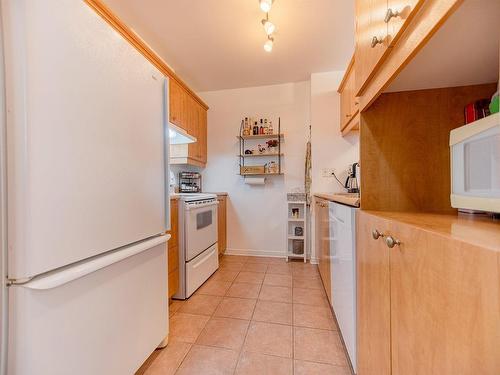 Kitchen - 308-1530 Av. Victoria, Longueuil (Greenfield Park), QC - Indoor Photo Showing Kitchen