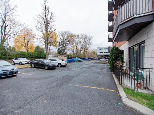 Parking - 308-1530 Av. Victoria, Longueuil (Greenfield Park), QC - Outdoor