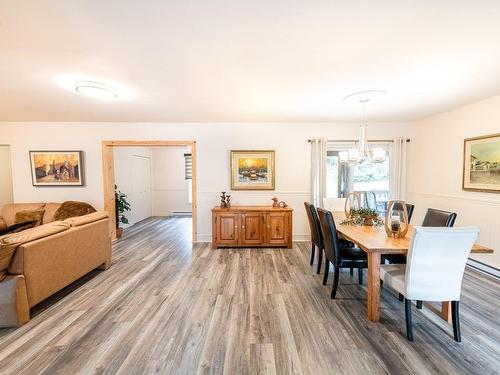 Dining room - 1025 Boul. Rolland-Cloutier, Lantier, QC - Indoor Photo Showing Other Room