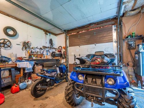 Garage - 786 Ch. Du Tour-Du-Lac-David N., Chute-Saint-Philippe, QC - Indoor Photo Showing Other Room