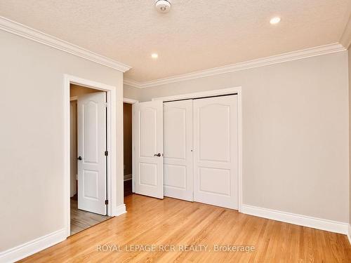 52 Drury Lane, Barrie, ON - Indoor Photo Showing Other Room