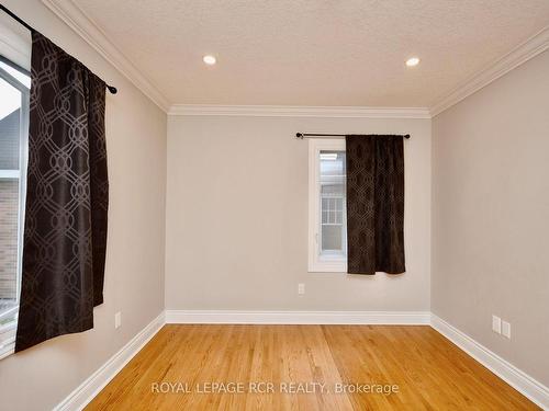 52 Drury Lane, Barrie, ON - Indoor Photo Showing Other Room