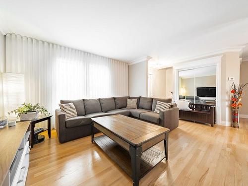 Salon - 44 Rue Labarre, Varennes, QC - Indoor Photo Showing Living Room