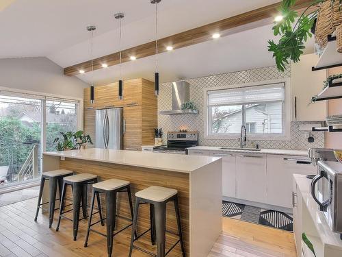 Kitchen - 39  - 39A Rue Leroy, Repentigny (Repentigny), QC - Indoor Photo Showing Kitchen With Upgraded Kitchen