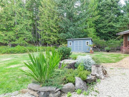 111 Blue Stone Dr, Salt Spring, BC 