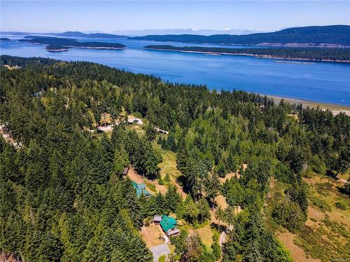 111 Blue Stone Dr, Salt Spring, BC 