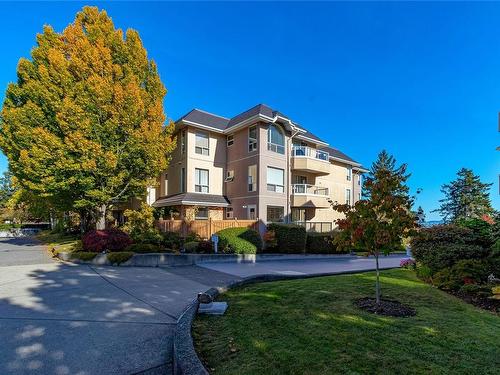 3147-2600 Ferguson Rd, Central Saanich, BC - Outdoor With Balcony