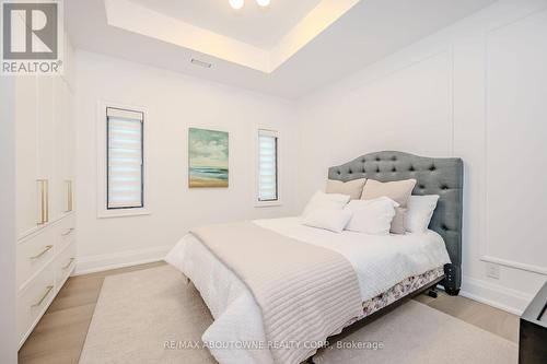 356 River Side Drive, Oakville, ON - Indoor Photo Showing Bedroom