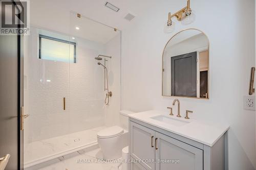 356 River Side Drive, Oakville, ON - Indoor Photo Showing Bathroom