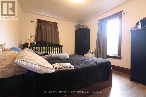 56 Regent Street E, Welland, ON - Indoor Photo Showing Bedroom