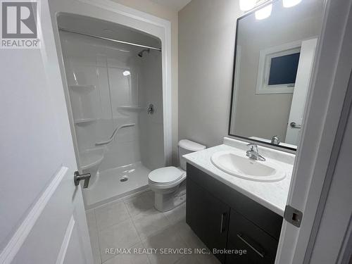 31 Samuel Avenue, Pelham, ON - Indoor Photo Showing Bathroom