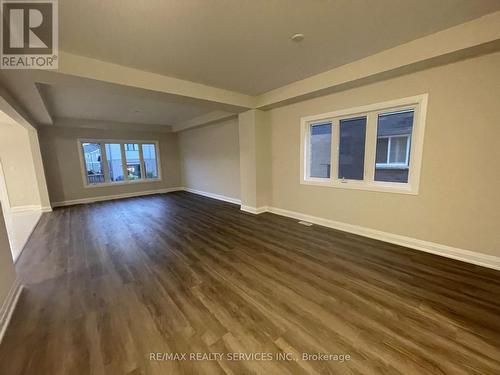 31 Samuel Avenue, Pelham, ON - Indoor Photo Showing Other Room