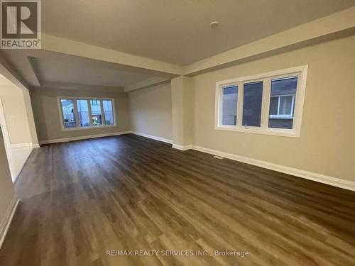 31 Samuel Avenue, Pelham, ON - Indoor Photo Showing Other Room