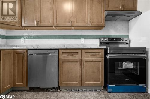 29 Roman Crescent, Brantford, ON - Indoor Photo Showing Kitchen