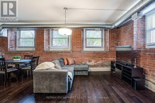 104 - 200 Stinson Street, Hamilton, ON - Indoor